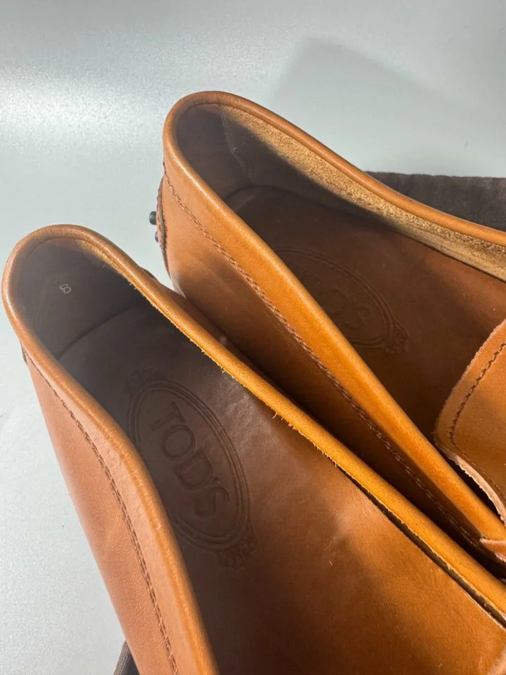 Authentic Tod's Gommino Leather Loafers - Caramel Brown, Size 8/US 9.5